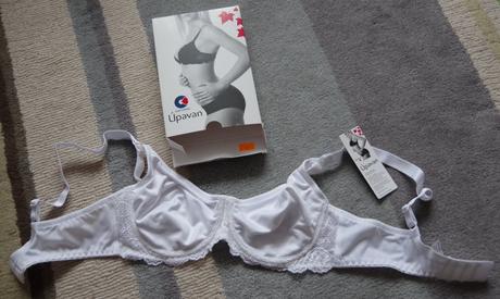 Kojící podprsenka 75b, 75,b