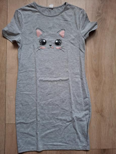 Noční košile-šaty, 134