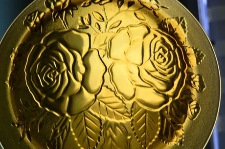 2x retro velký talíř s květy,