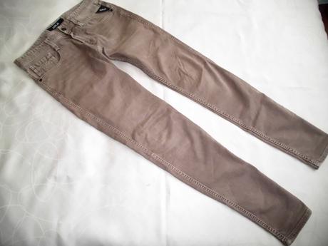 Bledohnedé 28, replay,m