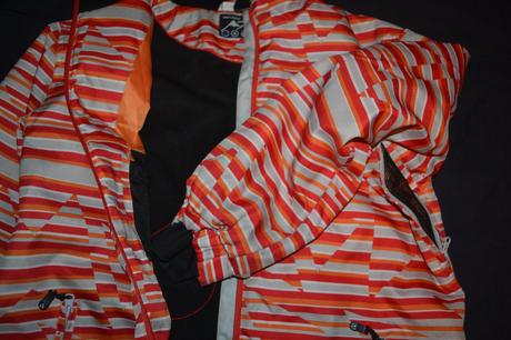 Moderní zimní set na snowboard nebo lyže,164-xs, 164