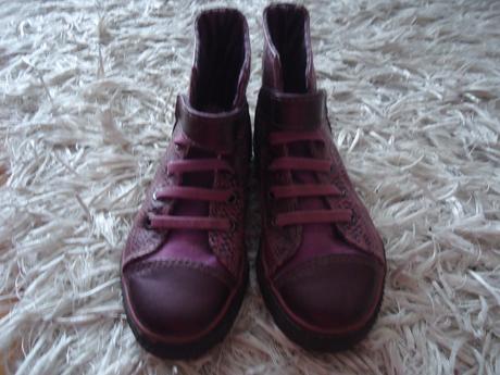 Boty, cherokee,27