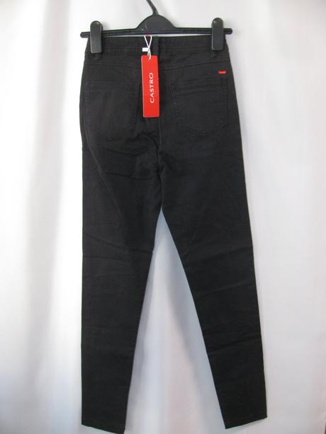 Elastické džíny-skiny, 34