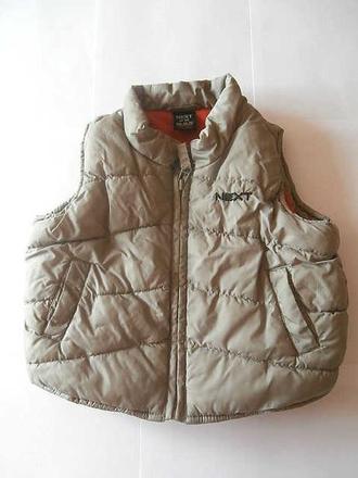 Zateplená vestička, next,74