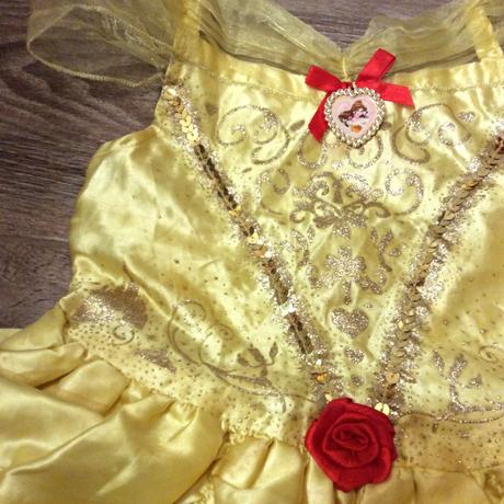 Kostým ,,kráska bella" v. 116, 