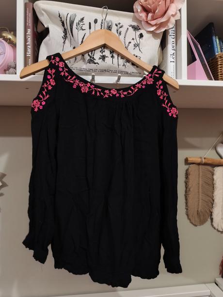 Černá halenka s kytičkami 158/164, xs/s, takko,164