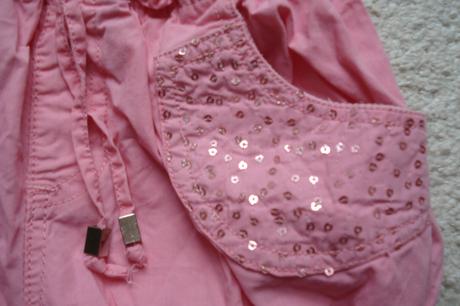 Kratásky, glo-story,128