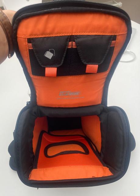 Fotobrašna vanguard up-rise 15, 