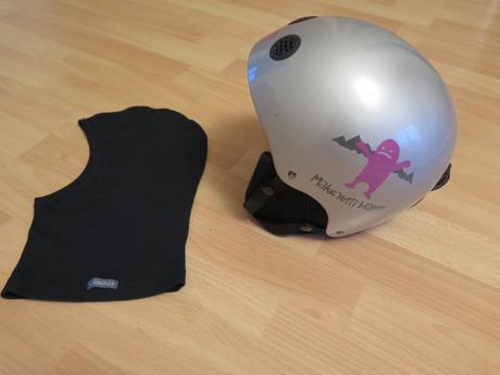 Lyžařská helma alpine s regulací + kukla, xs