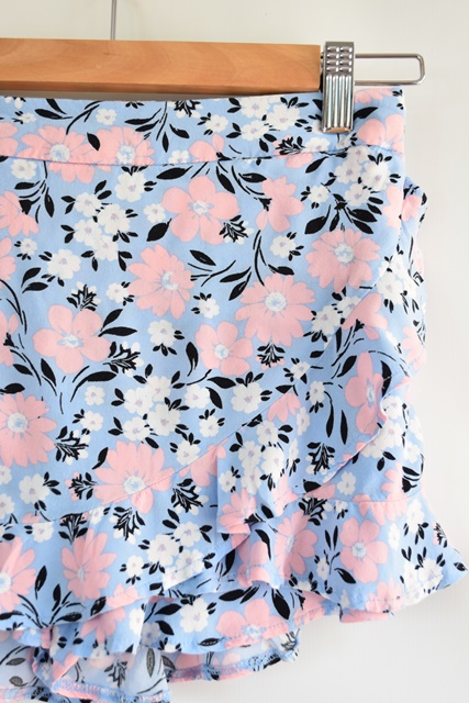 Kraťasy vel. 11 let, new look,146