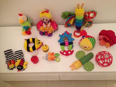 Hračky pro kojence zn.lamaze,haba,lego,chicco a.i,