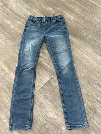 Džíny, name it,140