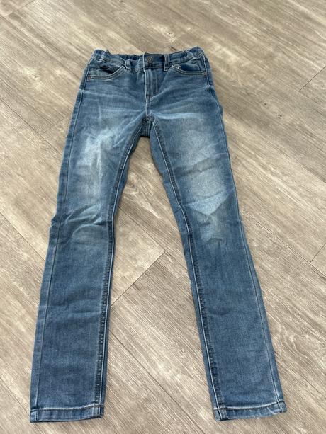 Džíny, name it,140