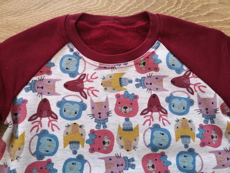 Mikina se zvířátky v.104, 104