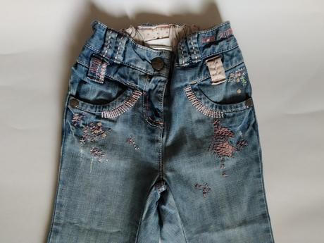 Vyšívané džínečky next, next,92