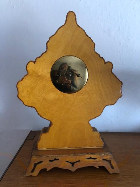 Stare drevene hodiny - retro, 