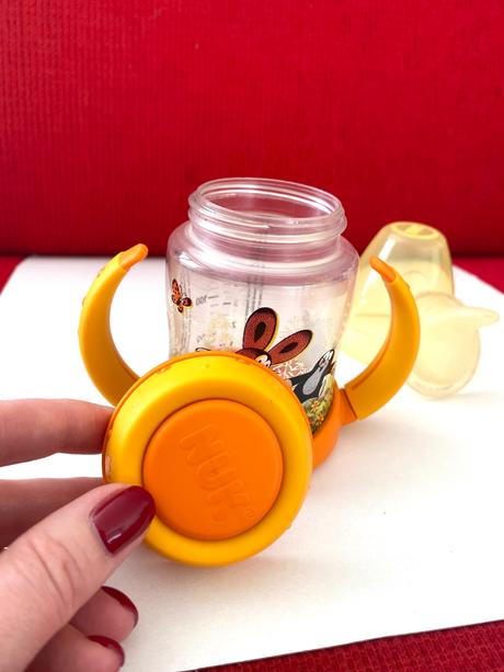 Nuk hrneček na učení s oušky 150ml + první knížka, nuk