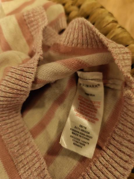 Svetrové šaty se zajíčky, primark,68