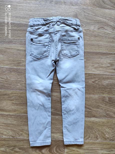 Džíny, topolino,98