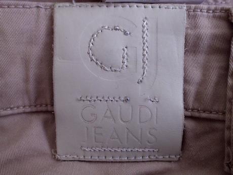 Tenké slim, gaudi,m