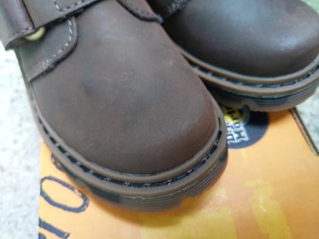 Nenošené dětské kožené boty dr. martens vel. 27, 27