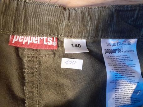 Manžestrákové kraťasy, pepperts, vel 140, top stav, pepperts,140