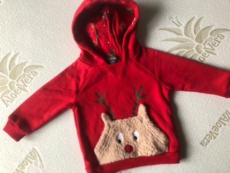 Červená mikina se sobíkem, 68