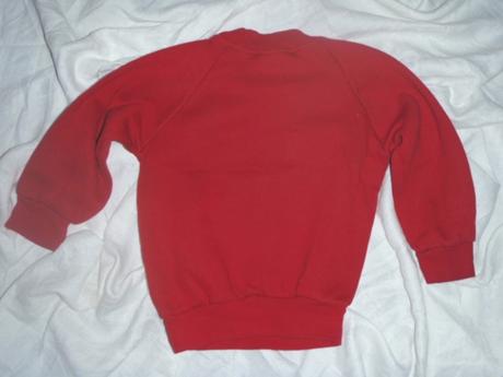 Pěkná červená mikina, 92