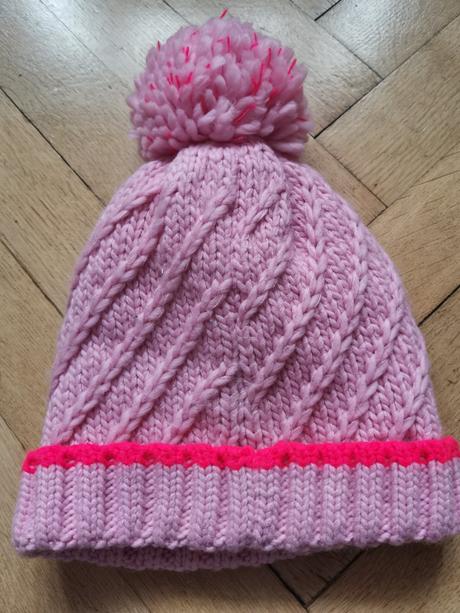 Čepice zimní dívčí čepice vel. 128 / 152, c&a,128