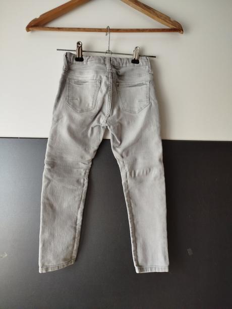 Džíny zn. h&m vel.104, h&m,104