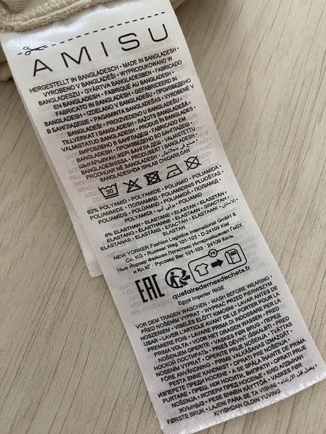 3 ks body amisu, vel. xxs, xs