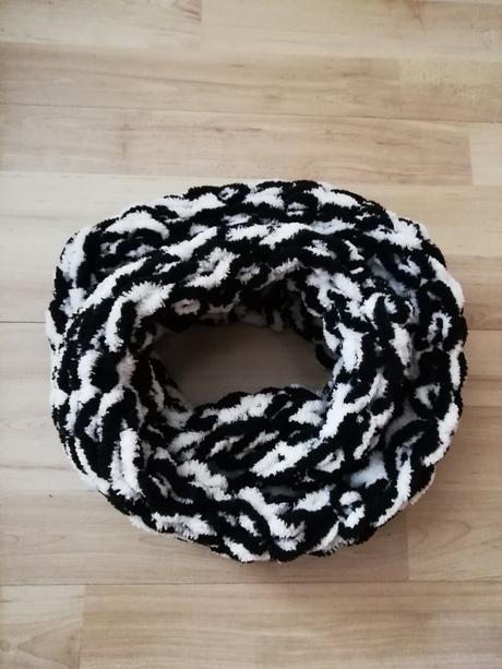Měkký pletený nákrčník puffy (barva na přání), 