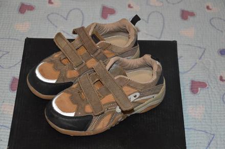 Semišové trekové boty, polobotky, wolf,28