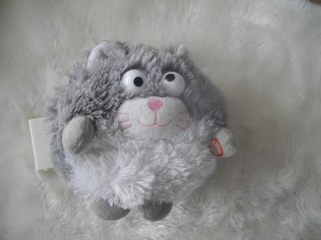 Příšerka kočička se zvuky a pohybem,