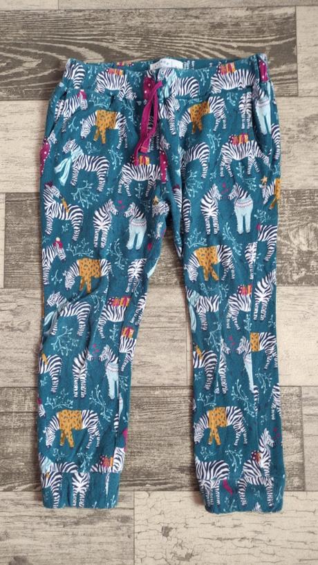 Tepláky slabé zebry, 104