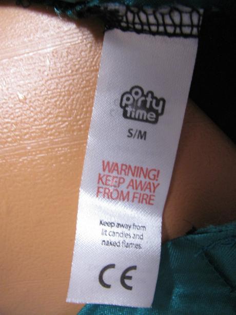 Karnevalové šaty-krásná čarodějka, 