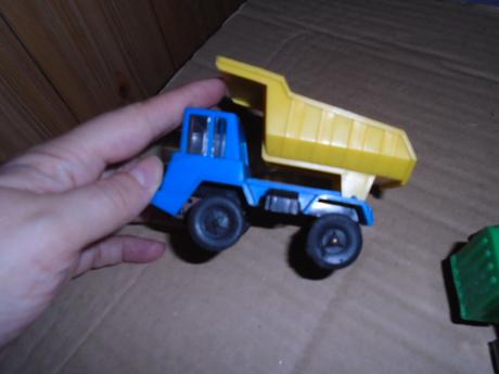 Retro auto traktor popelář náklaďák,