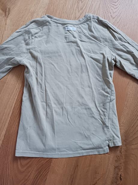 Triko č.134/140, 134