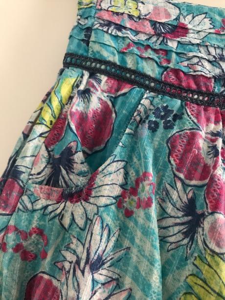 Bohatá sukýnka, 110