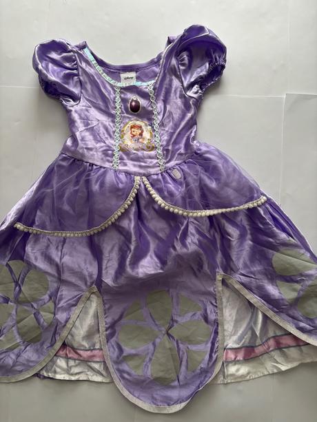 An22/ kostým sofie princezna- v.3/4 roky, 
