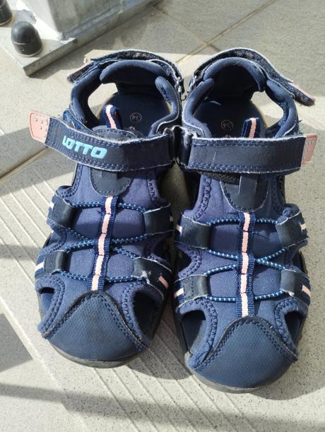 Dívčí sandále, sandálky vel. 34, lotto,34