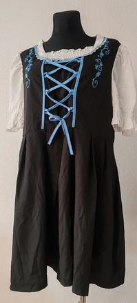 Oktoberfest dirndl,
