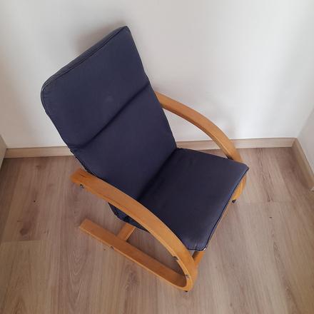 Dětské dřevěné křeslo,