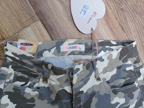 Skiny kalhoty maskáčového vzhledu, 36