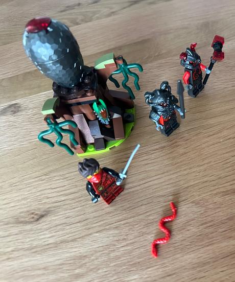 Lego ninjago 70621 the vermillion attack,