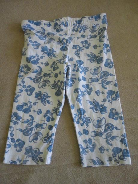 7/8 legíny licence sanrio, vel. 110/116+1 zdarma, 110