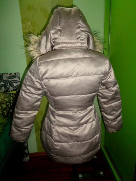Krásný zlatý zimní kabát, h&m,140
