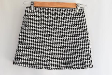 Sukně vel. 10 - 11 let, marks & spencer,146