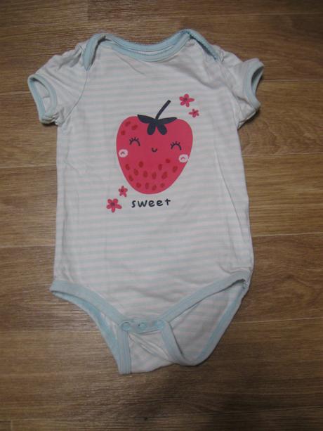 Body s krátkým rukávem, 86