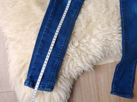 Tmavomodré rifle, 128